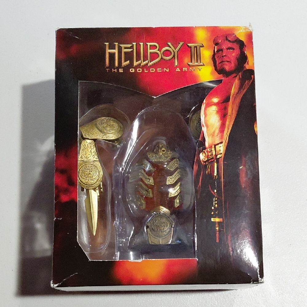 Hellboy II The Golden Army Collectible Set